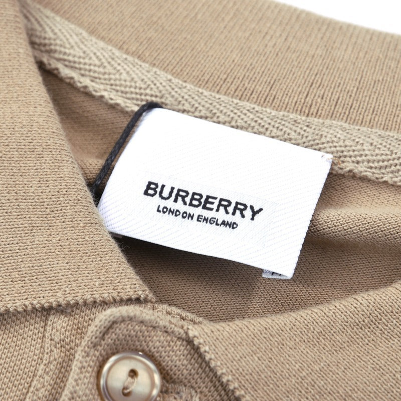 Burberry T-Shirts - 351
