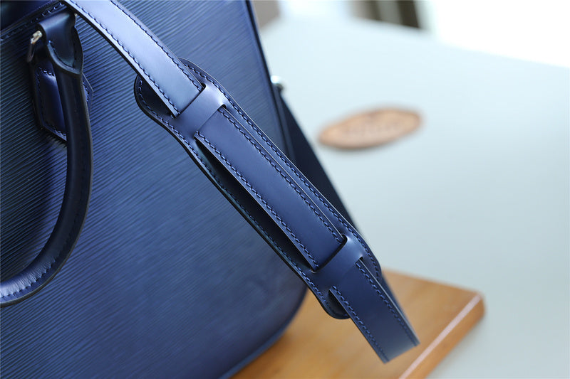 I W Fashion Lu-Vi bags - 9871