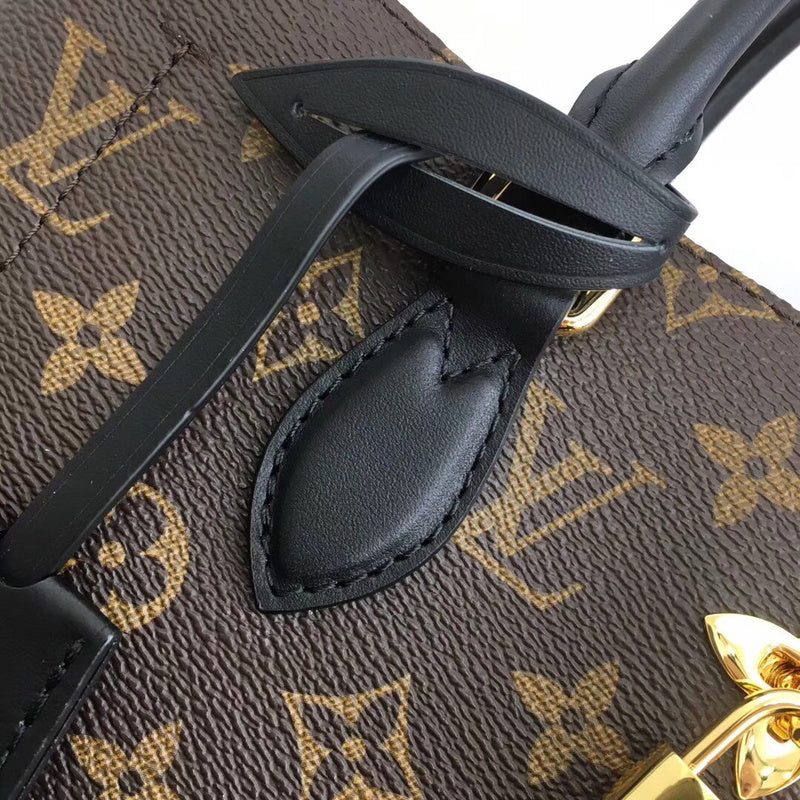 LOV2 Bags - Luxurious Bags  804