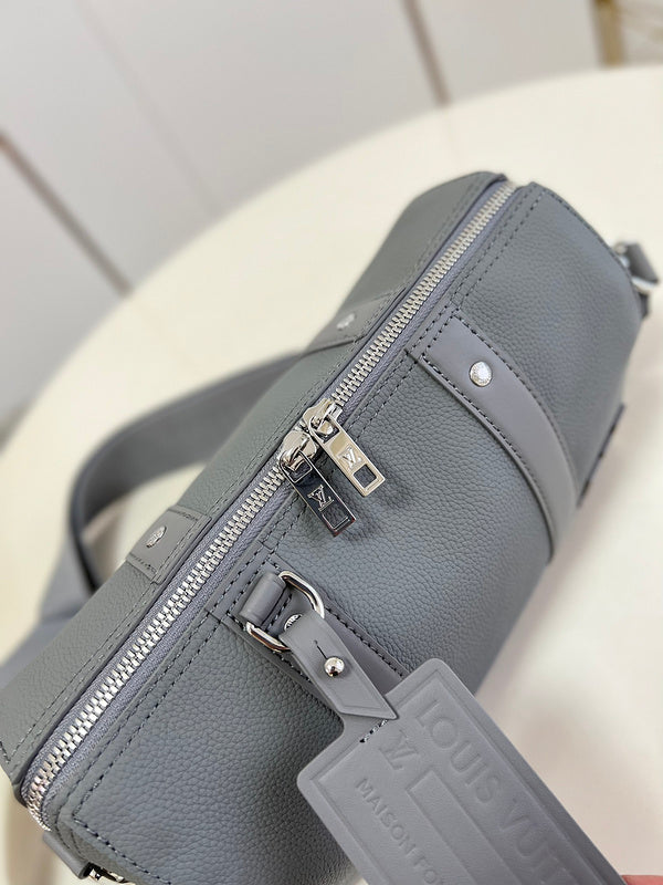 I W Fashion Lu-Vi bags - 16988
