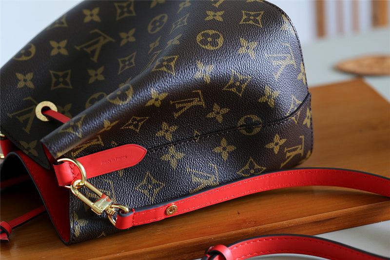 I W Fashion Lu-Vi bags - 8575