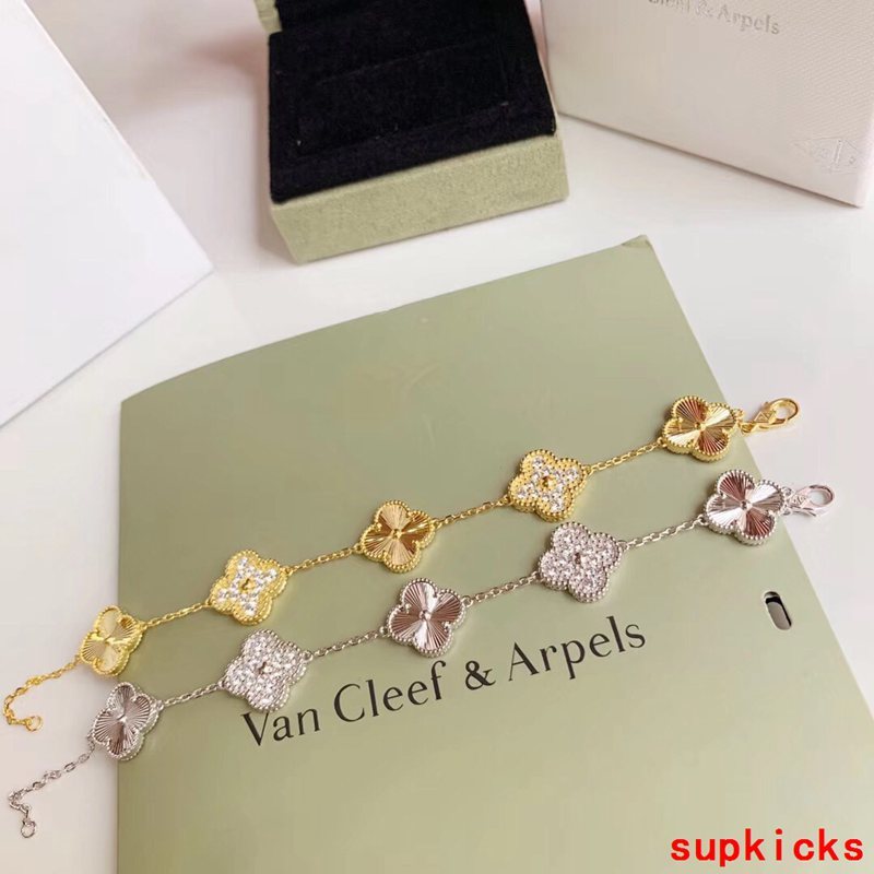 Van Cleef & Arples Jewelry
