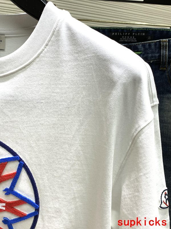 Moncler Luxury Cloth