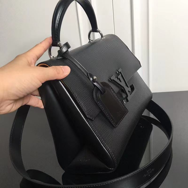 LOV2 Bags - Luxurious Bags  637