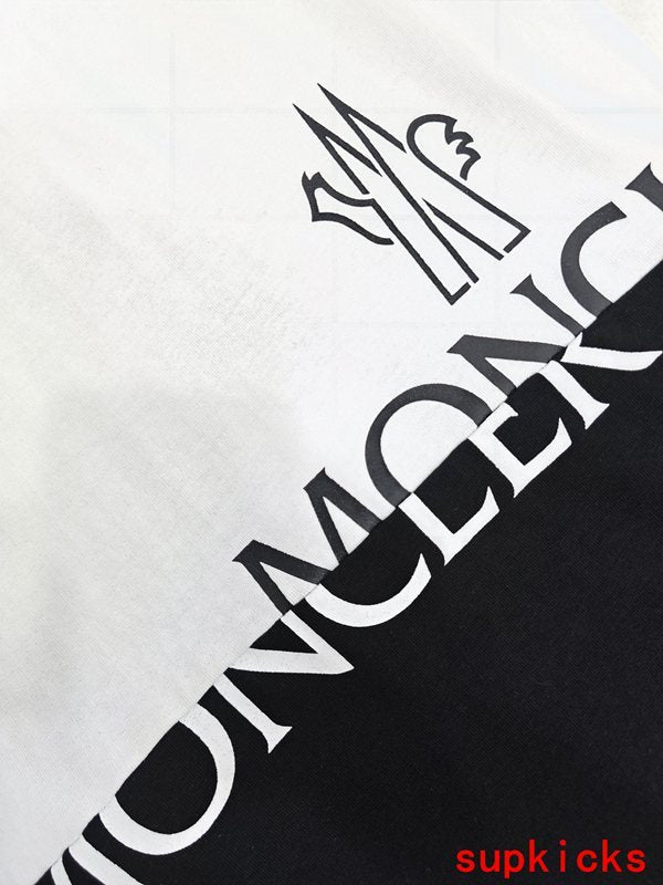 Moncler Luxury Cloth