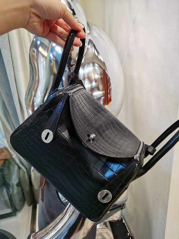 PHA - HMS Bags - 1752