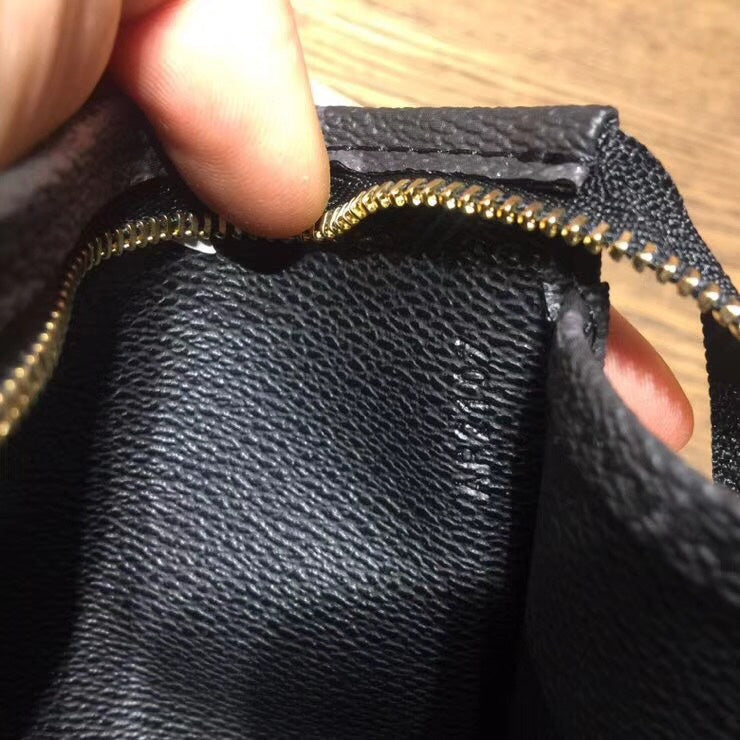 I W Fashion Lu-Vi bags - 17906