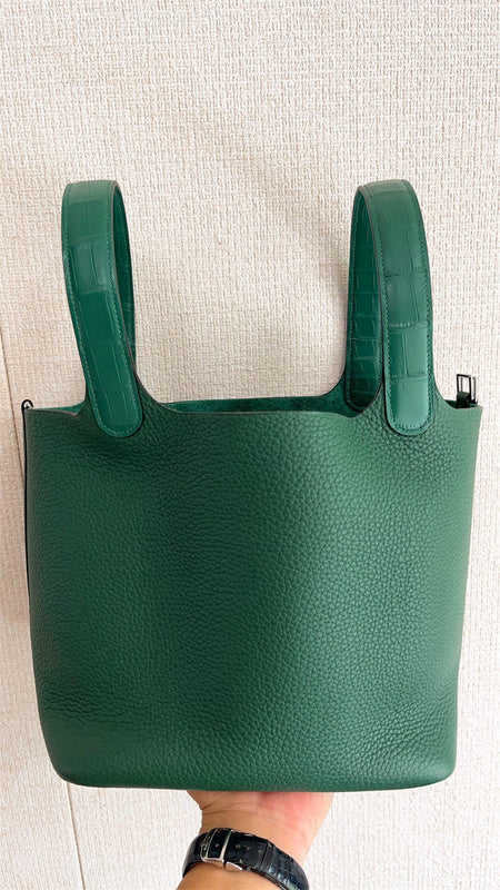 PHA - HMS Bags - 487