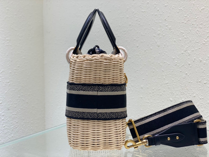 ENT - DOR Bags - 570