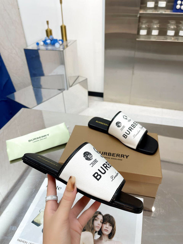 Burberry Luxury Shoes