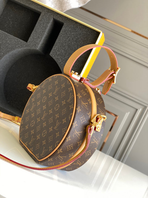 I W Fashion Lu-Vi Bags - 16975