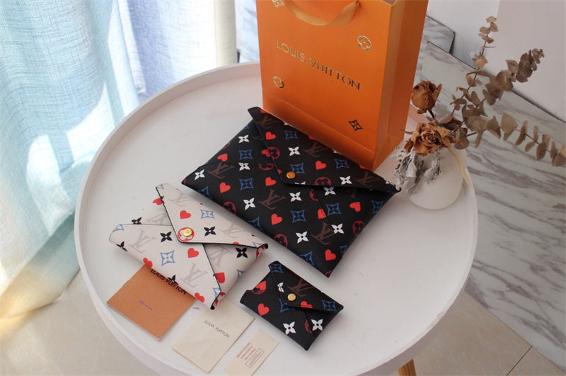 PHA - LOV Bags - 044