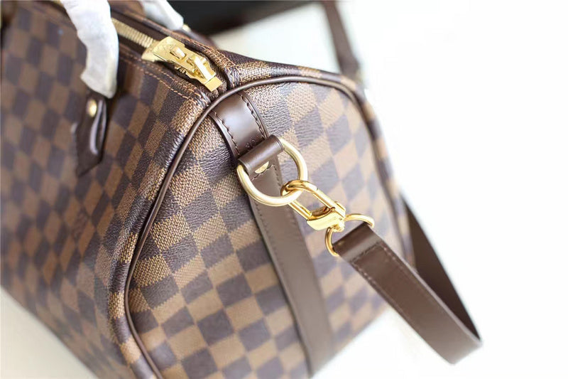 I W Fashion Lu-Vi bags - 8150
