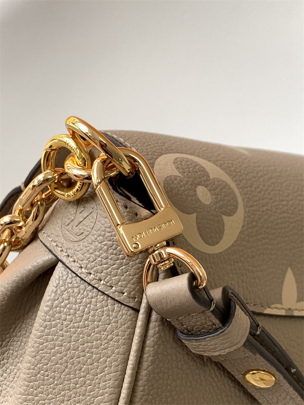 PHA - LOV Bags - 218