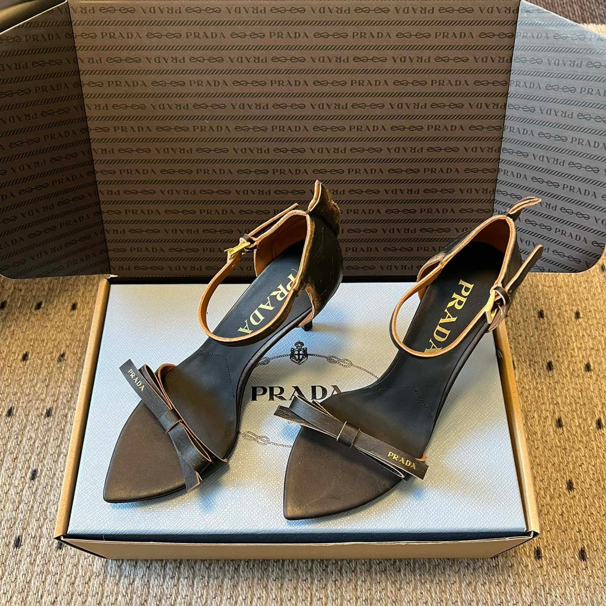 PD HEELS