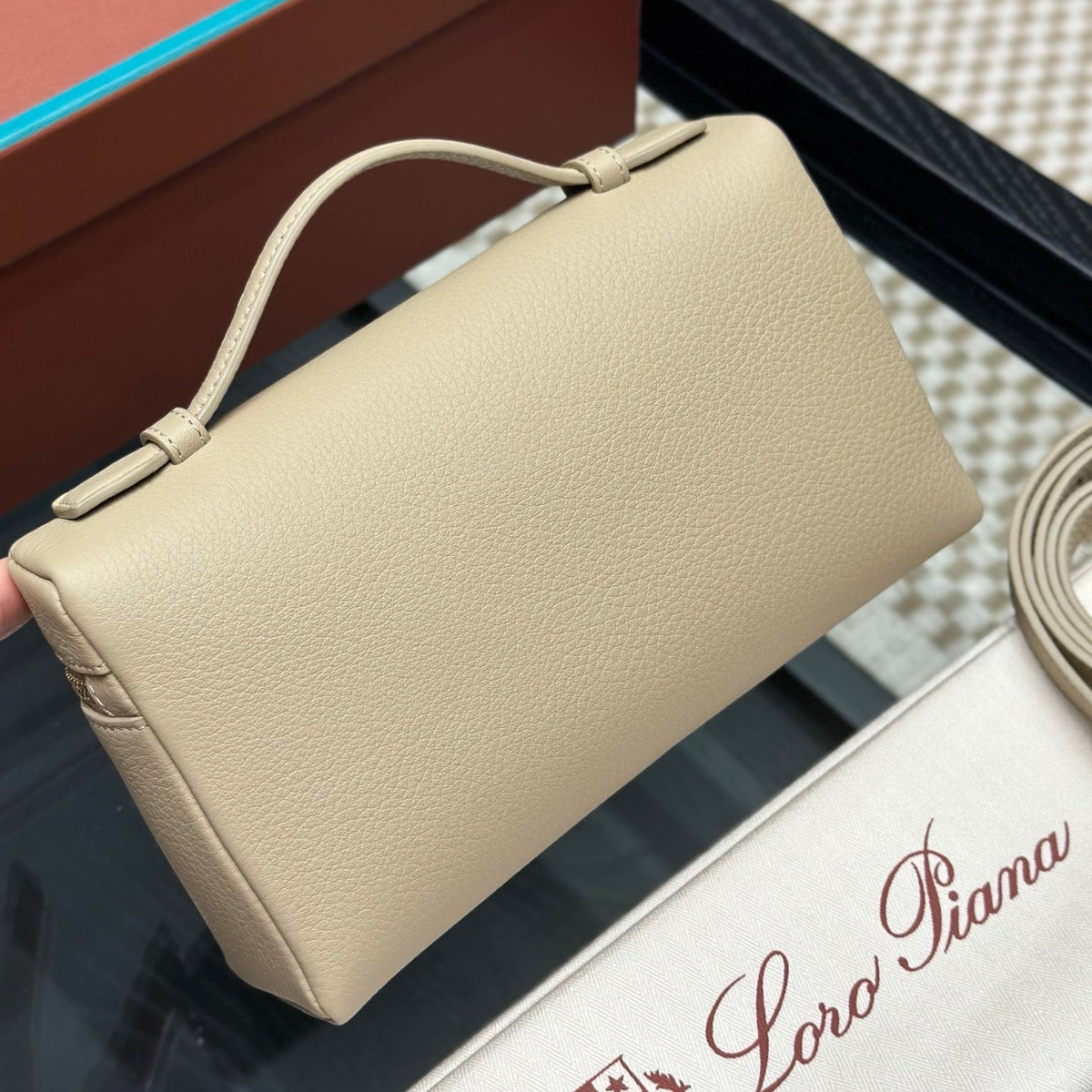 LORO P EXTRA POCKET L19 BAG