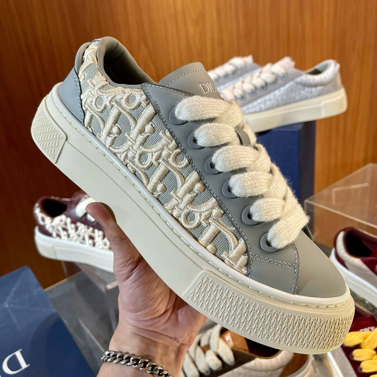 CD B33 SNEAKER