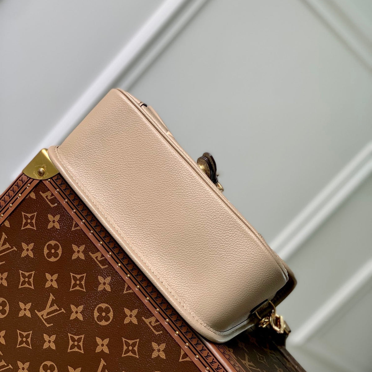 LOU DIANE SATCHEL BAG