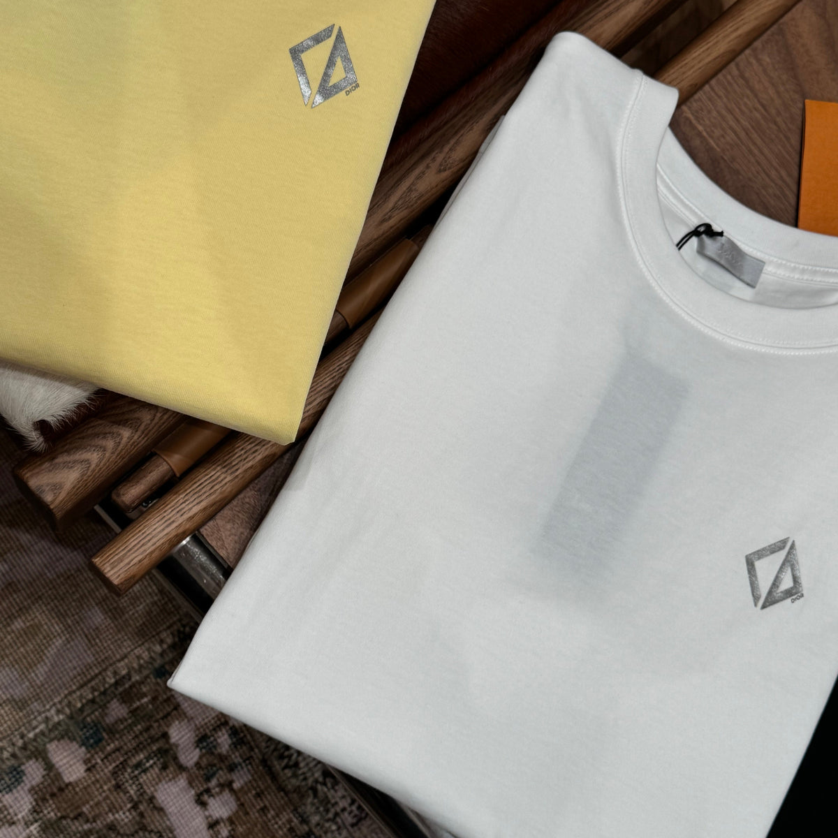 CD T-SHIRT