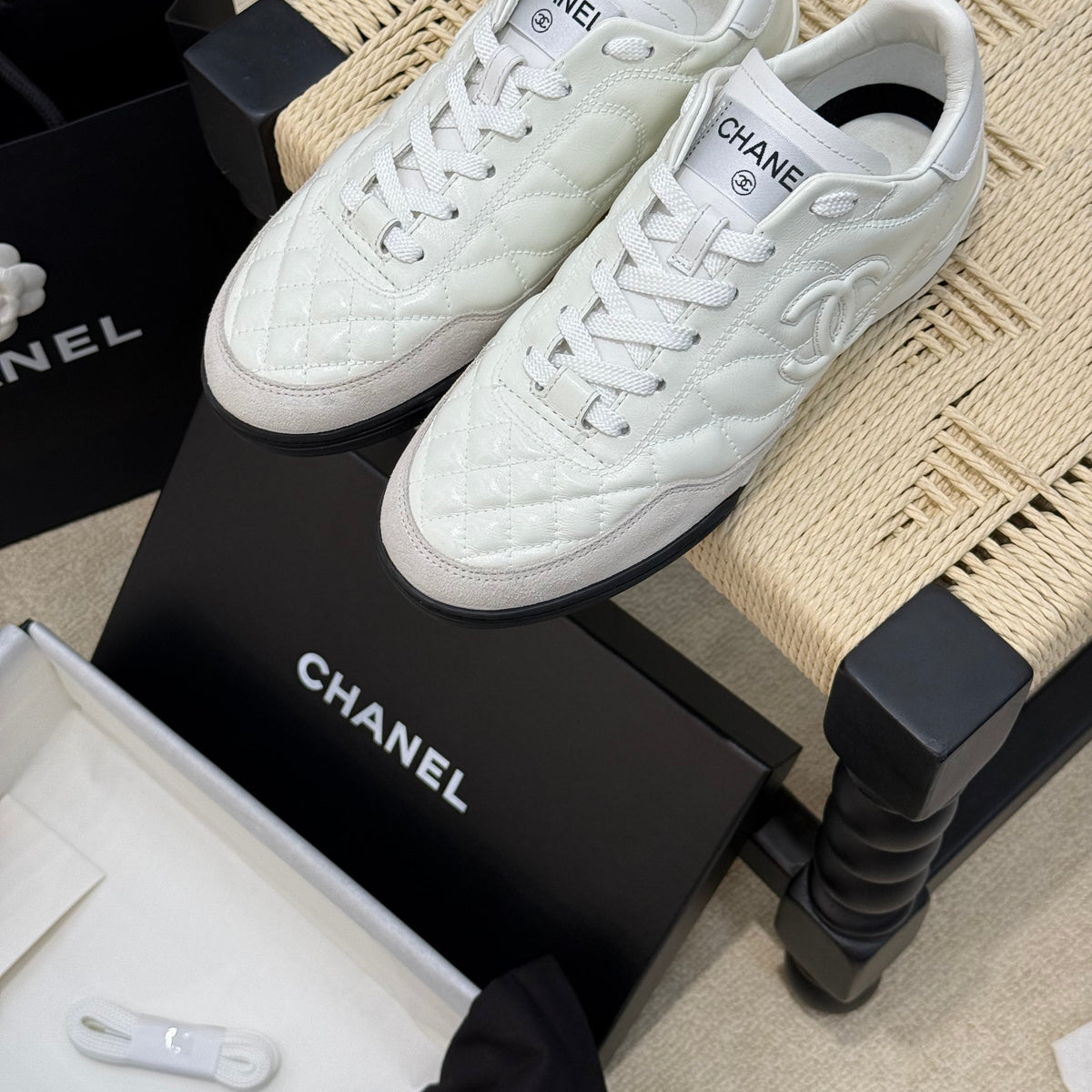 CC SNEAKER