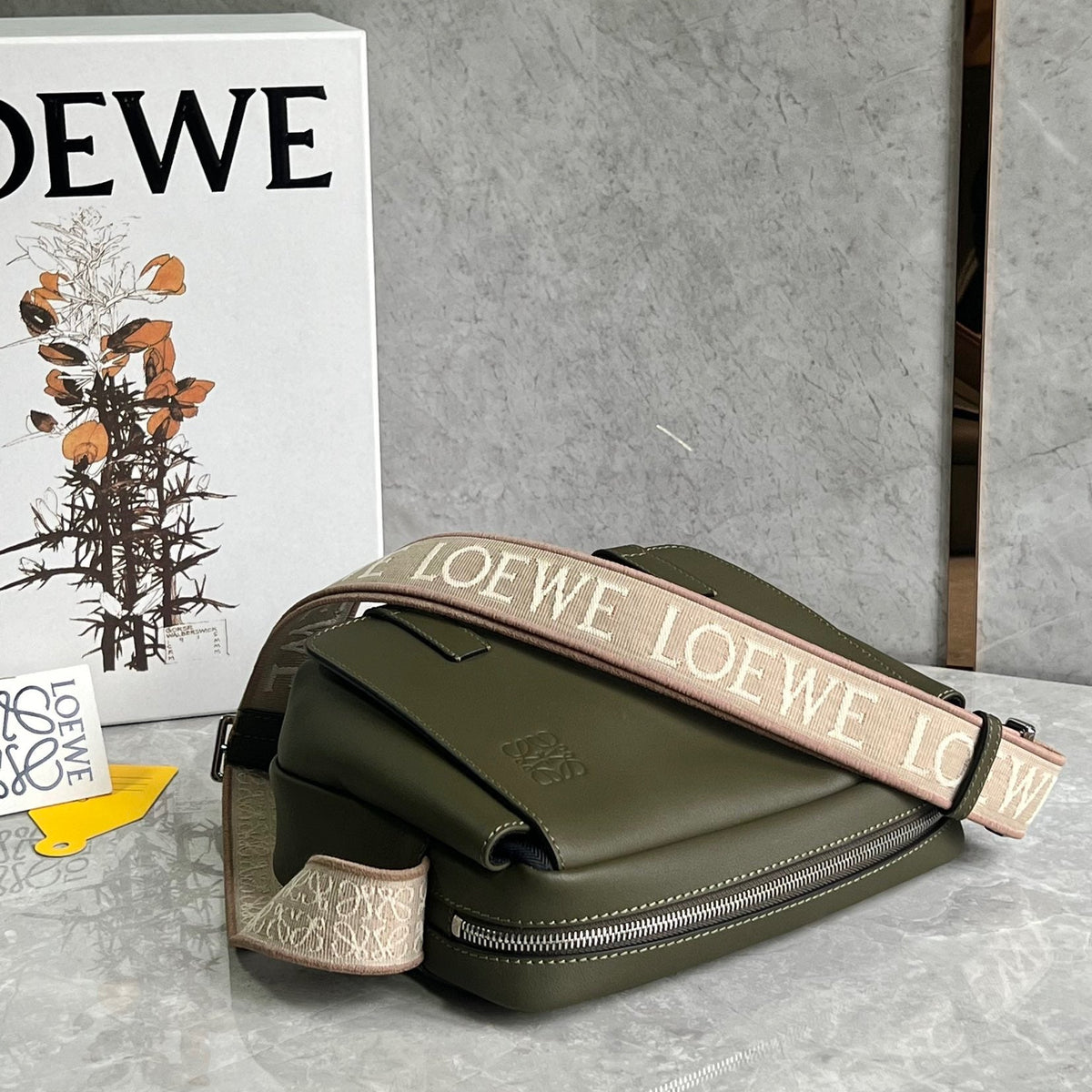 LOEW XS MILITARY MESSENGER BAG
