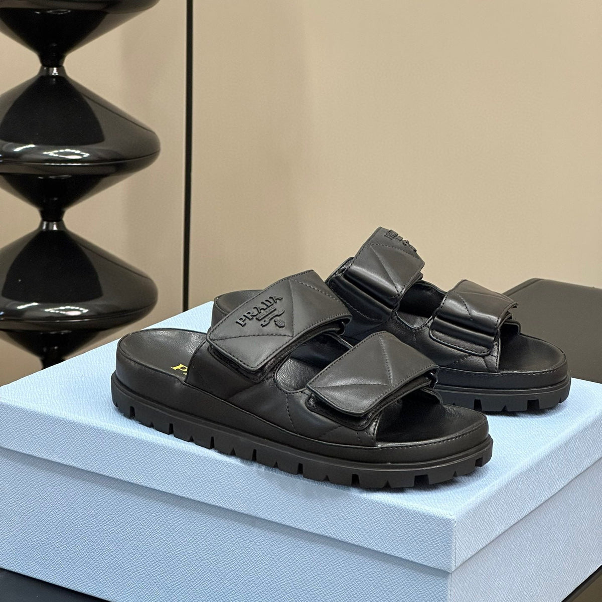 PD NAPPA LEATHER SLIDES