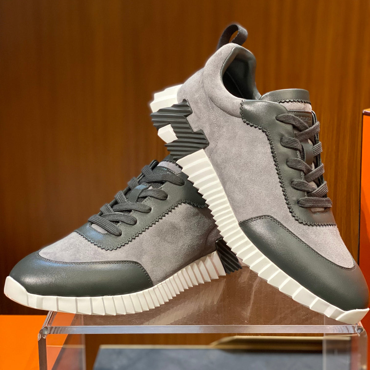 HERM BOUNCING SNEAKERS