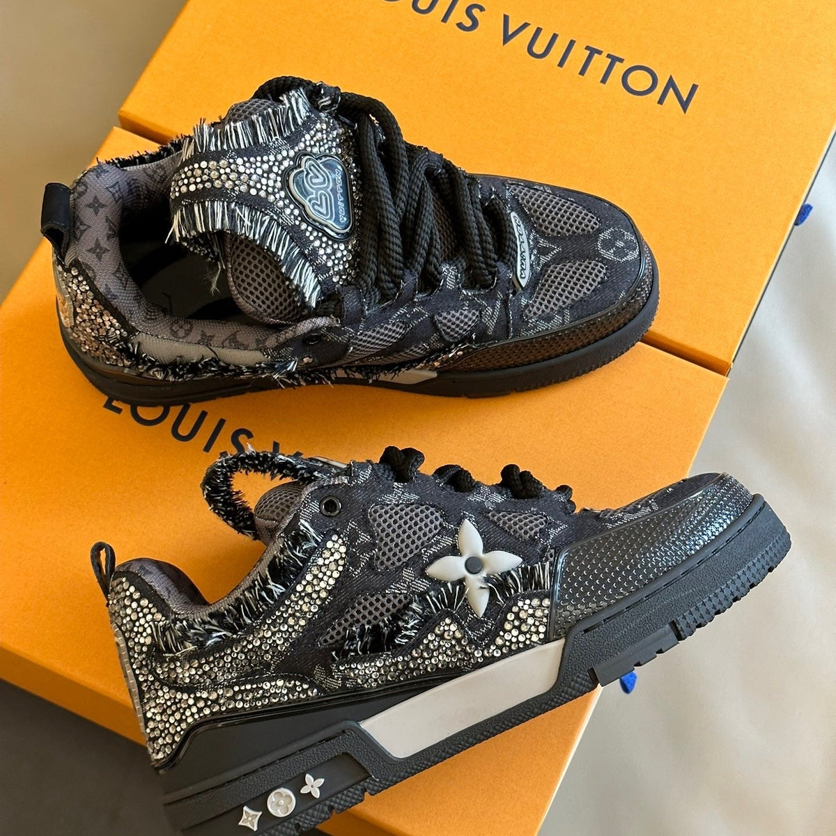 LOU TRAINERS