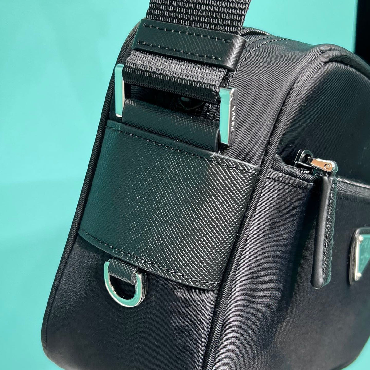 PD RE-NYLON SHOULDER BAG