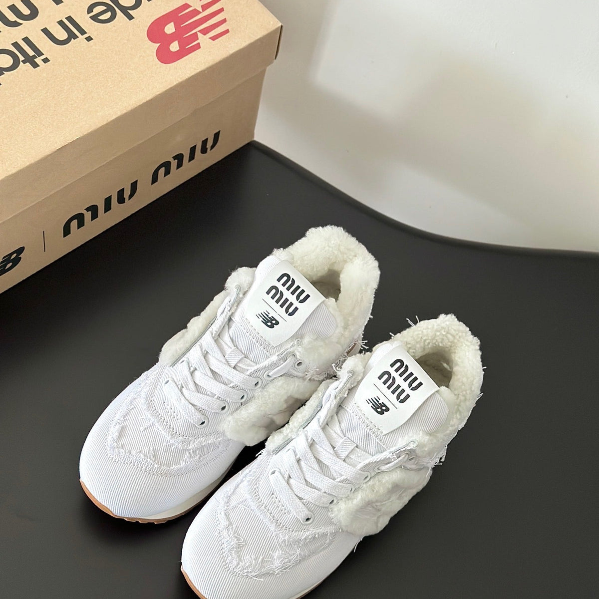 MIU M x NEW BALANCE TRAINERS