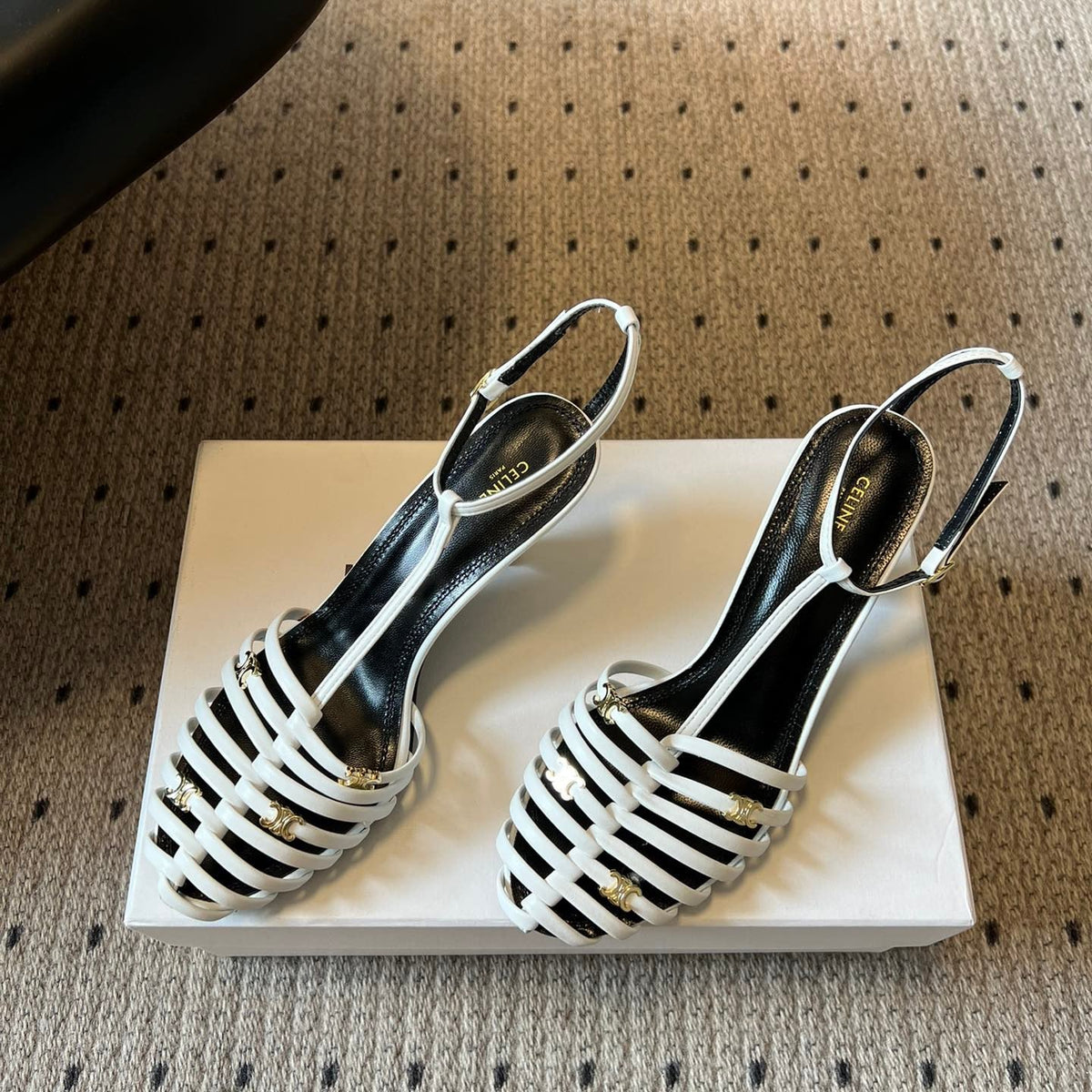 CEL HEELS