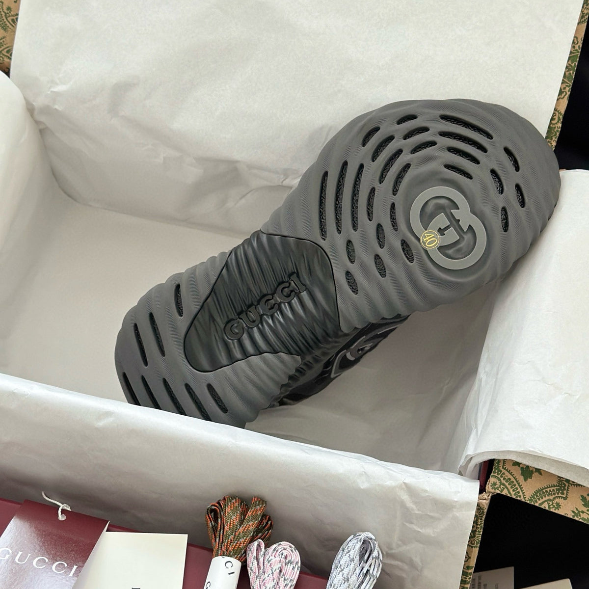 GG RIPPLE TRAINERS