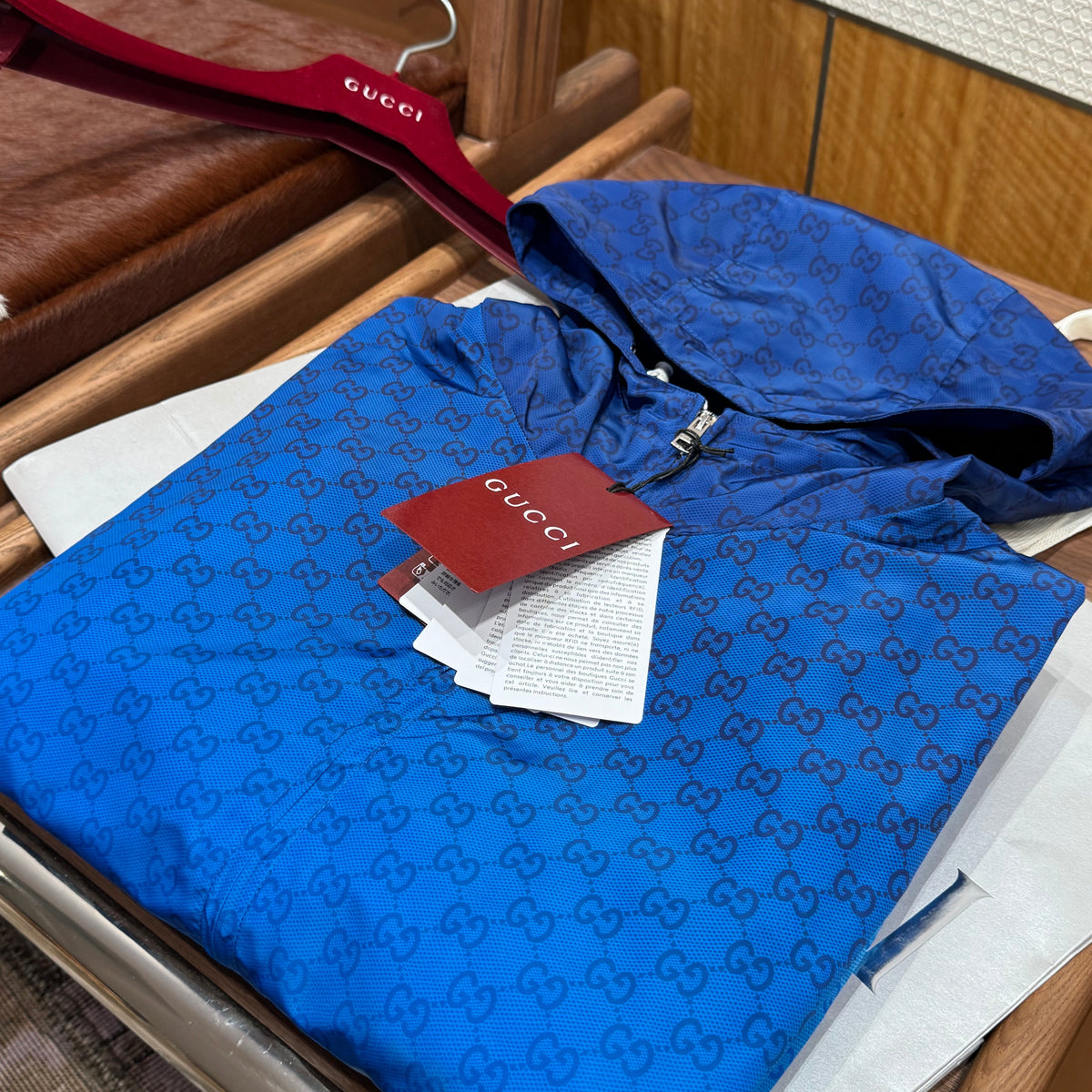 GG BOMBER JACKET