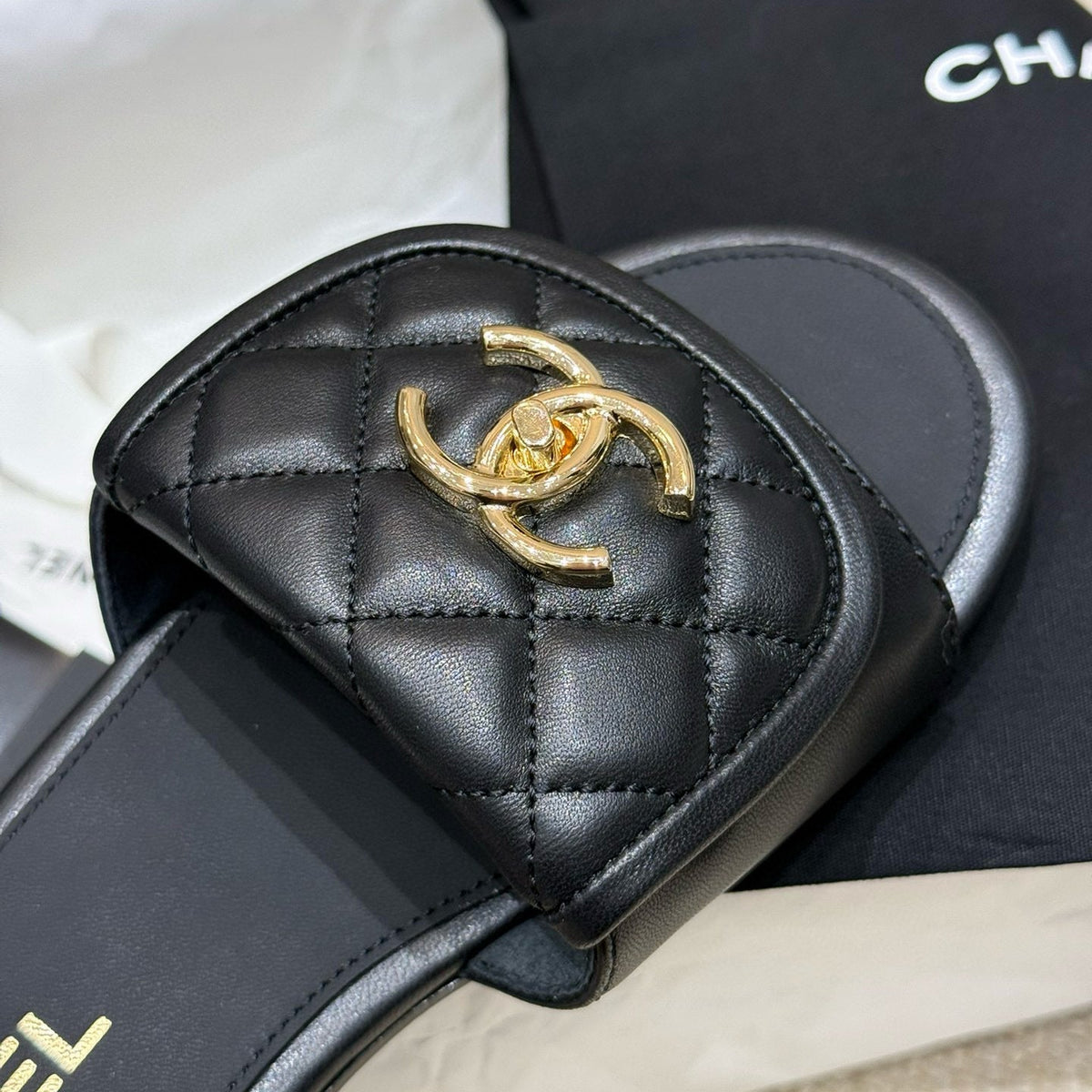 CC SANDALS