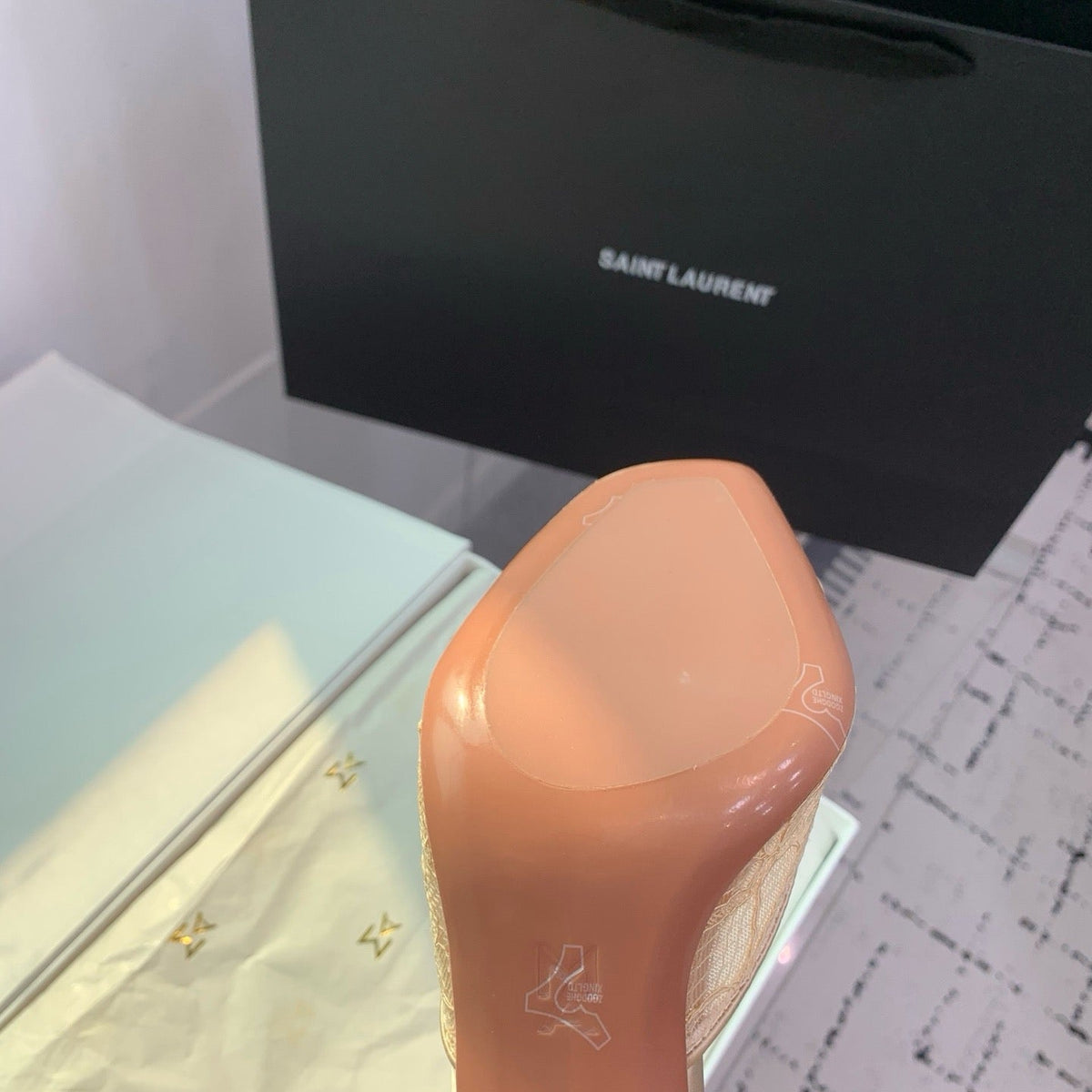 AMINA M HEELS