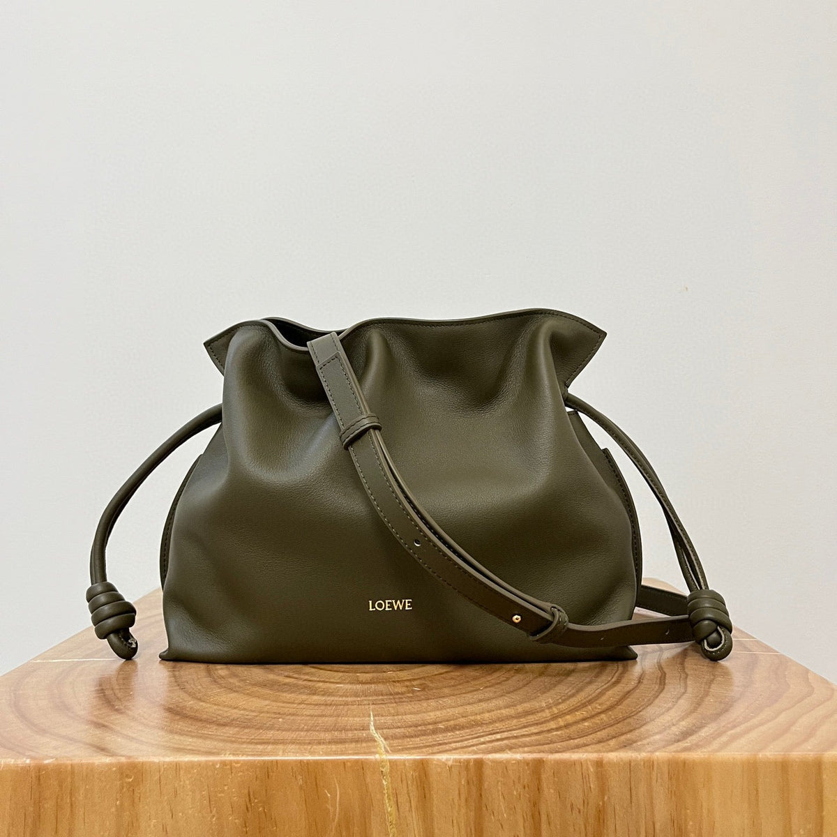 LOEW FLAMENCO BAG