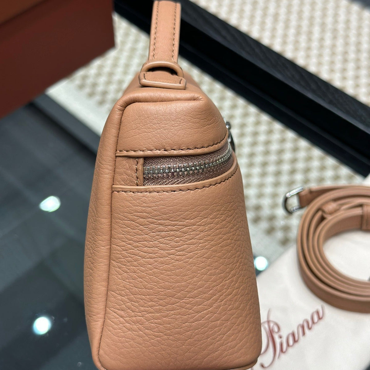 LORO P EXTRA POCKET L19 BAG