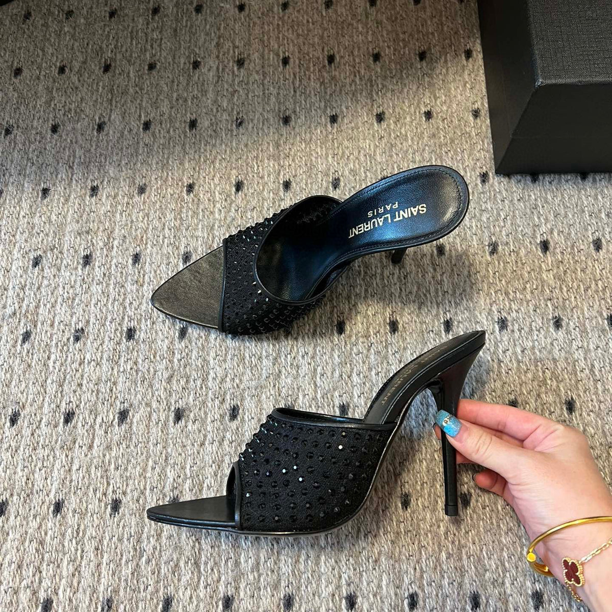 SL HEELS