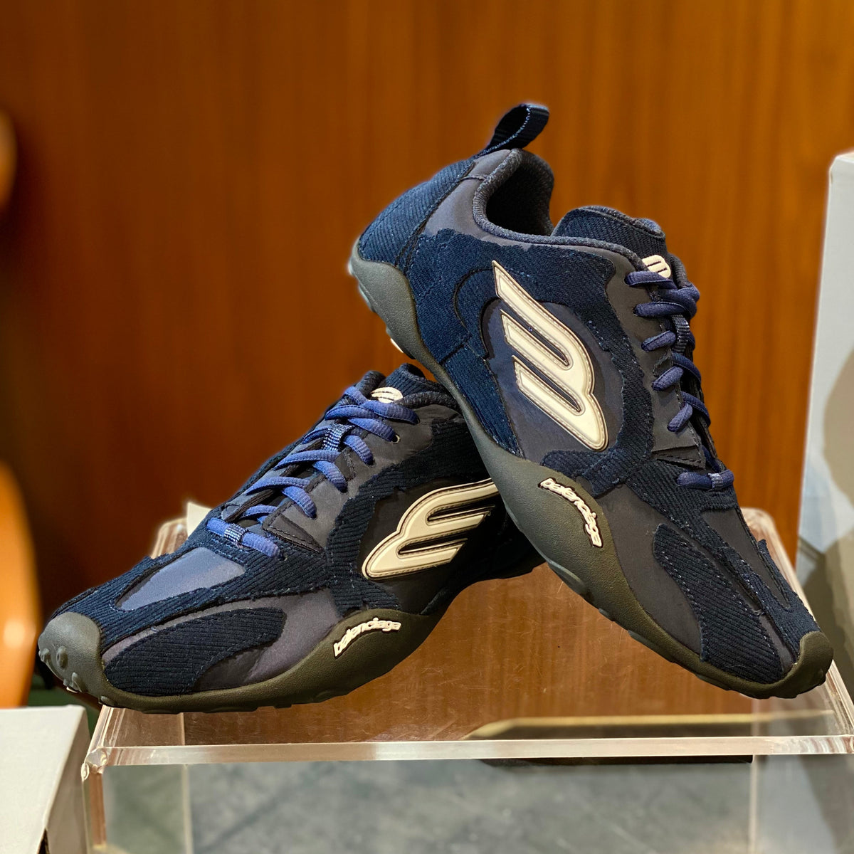 BAL MONDAY ULTRA SNEAKERS