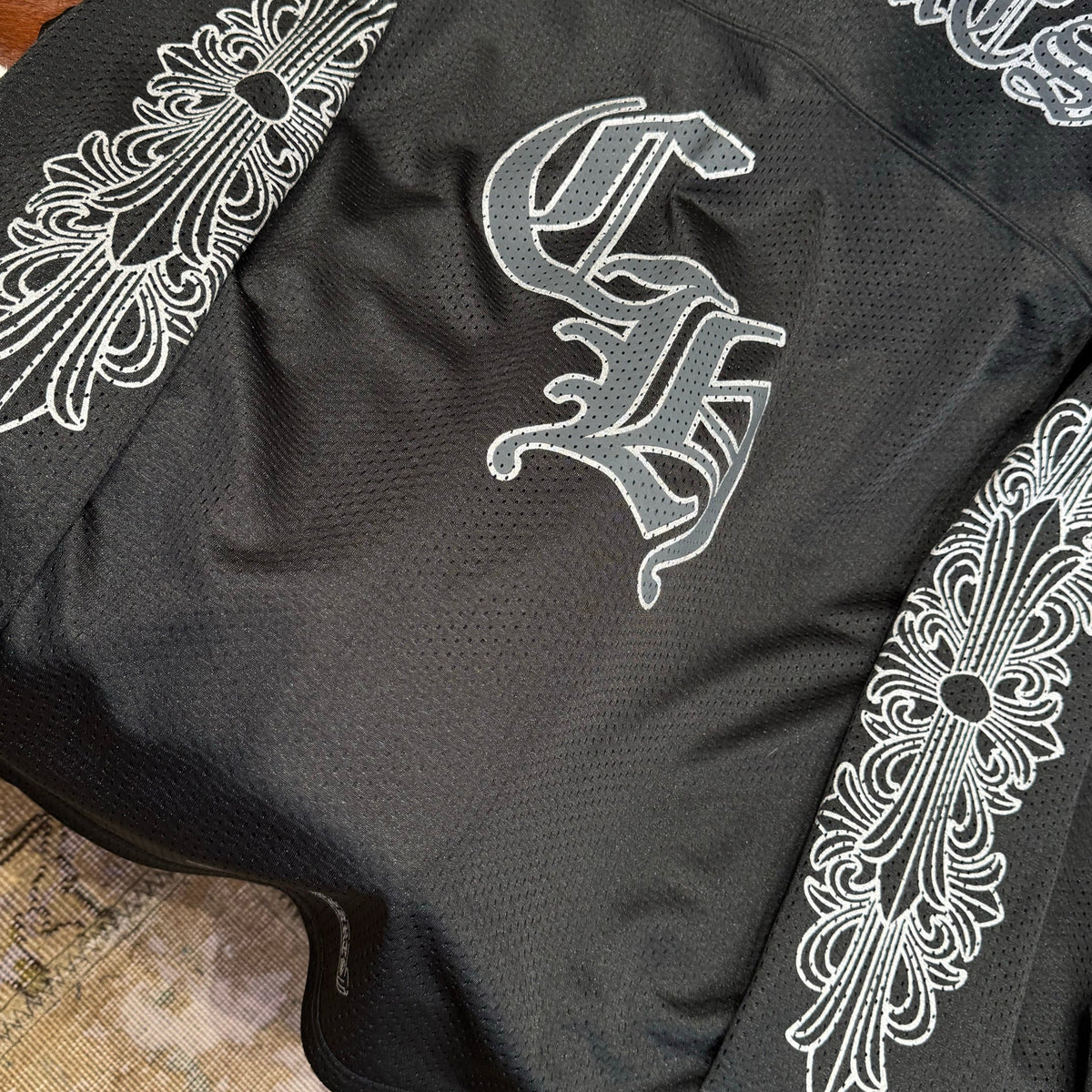 CHROME H LONG TEE