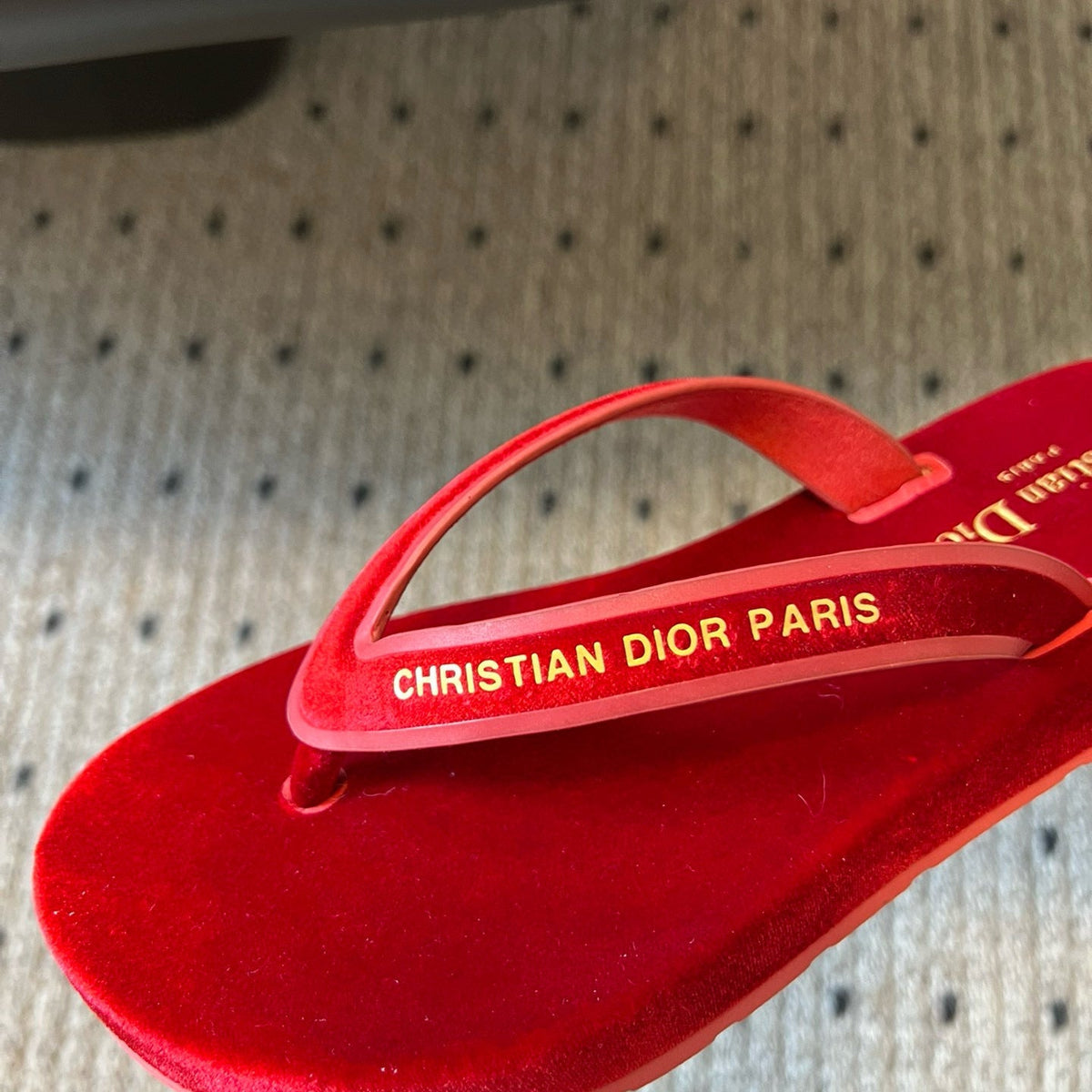 CD THONG SANDAL