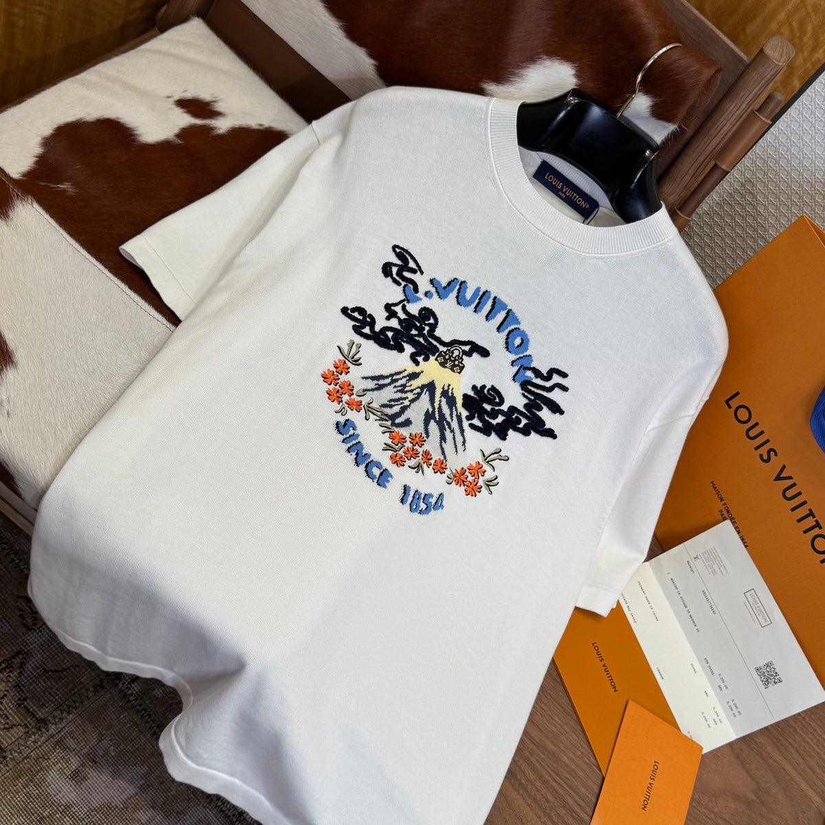 LOU T-SHIRT