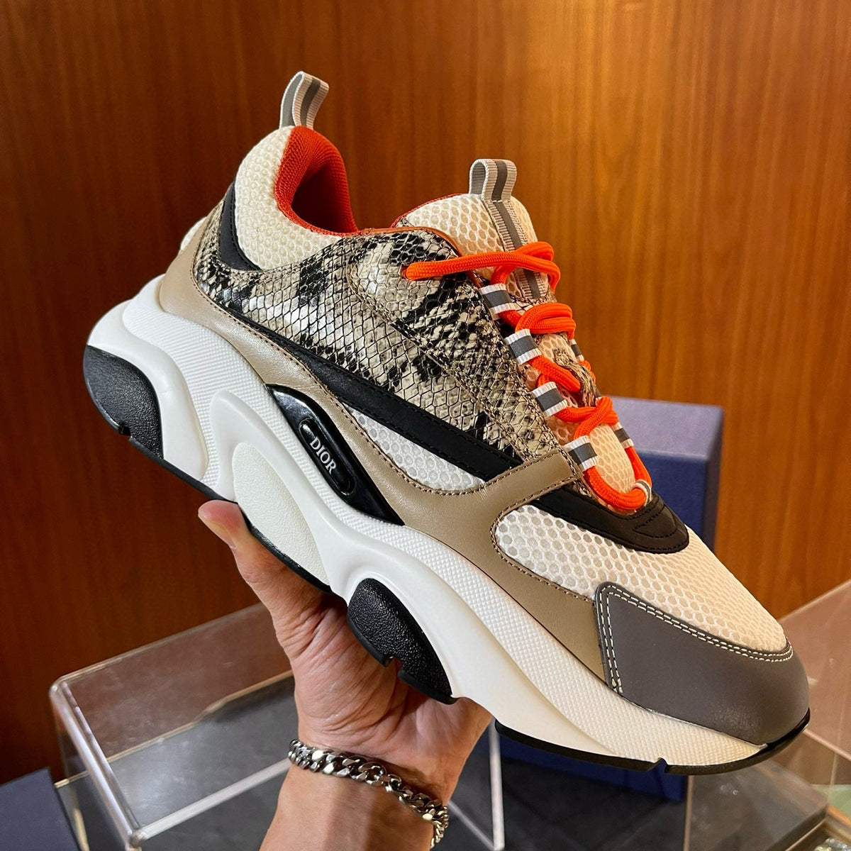 CD B22 SNEAKERS