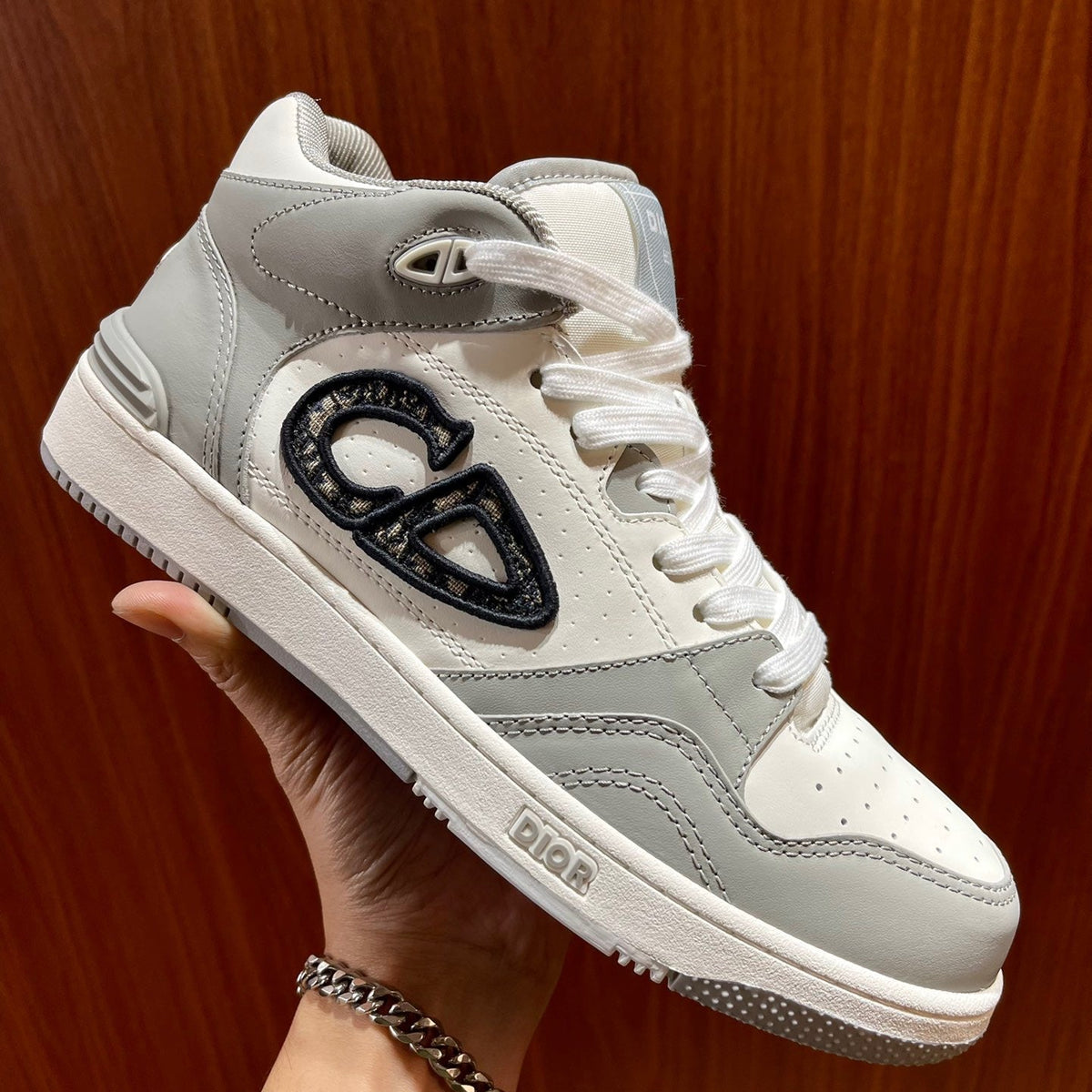 CD B57 SNEAKER