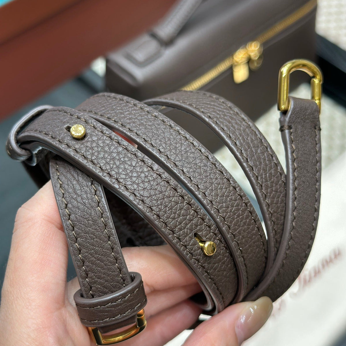 LORO P EXTRA POCKET L19 BAG