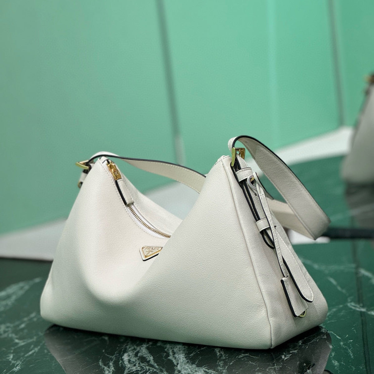 PD AIMEE LARGE SHOULDER BAG