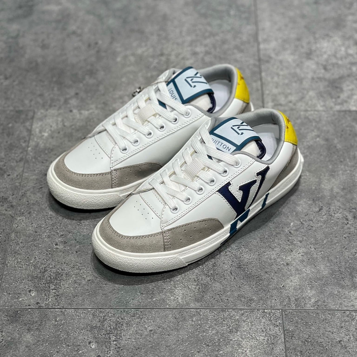 LOU TRAINERS