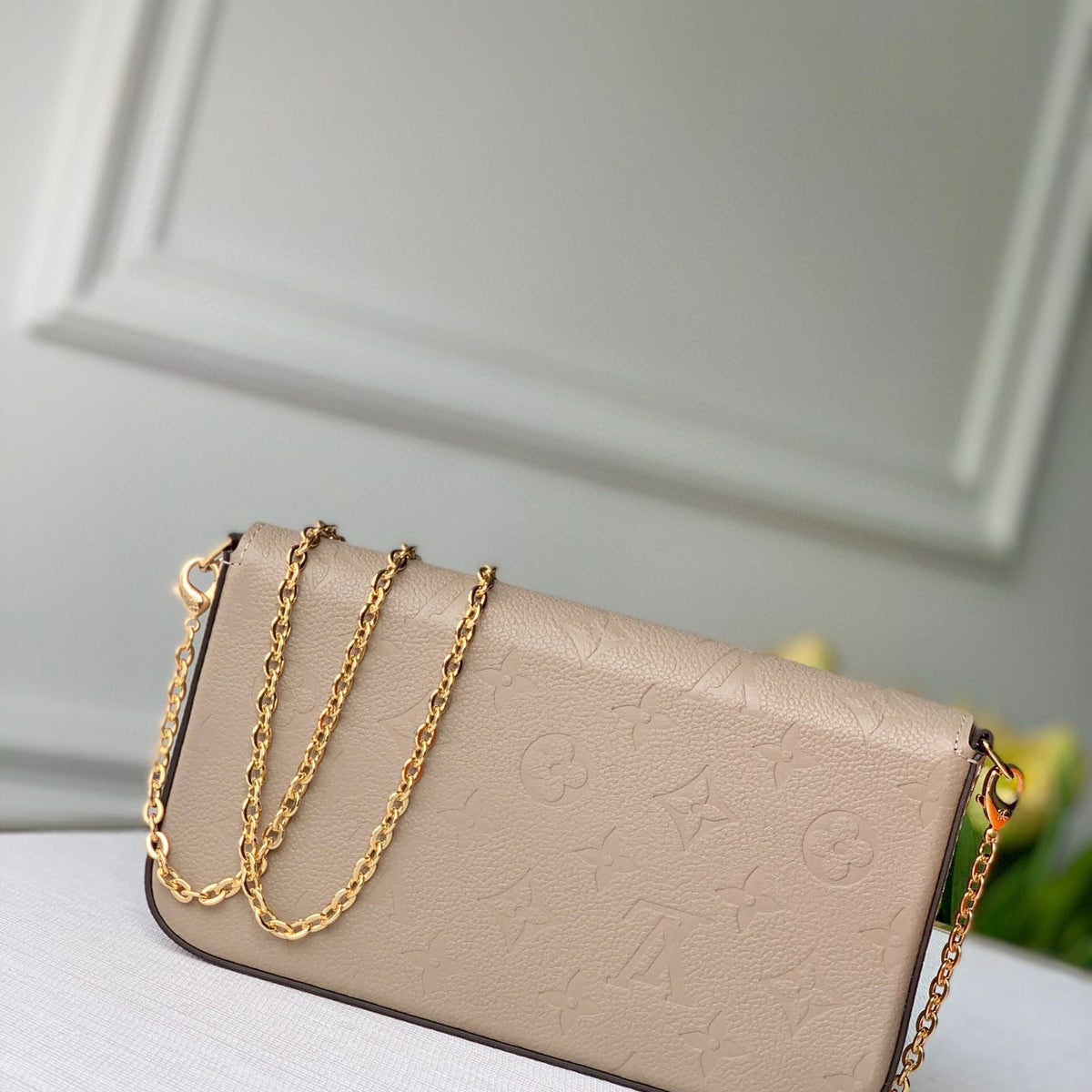 LOU POCHETTE FÉLICIE