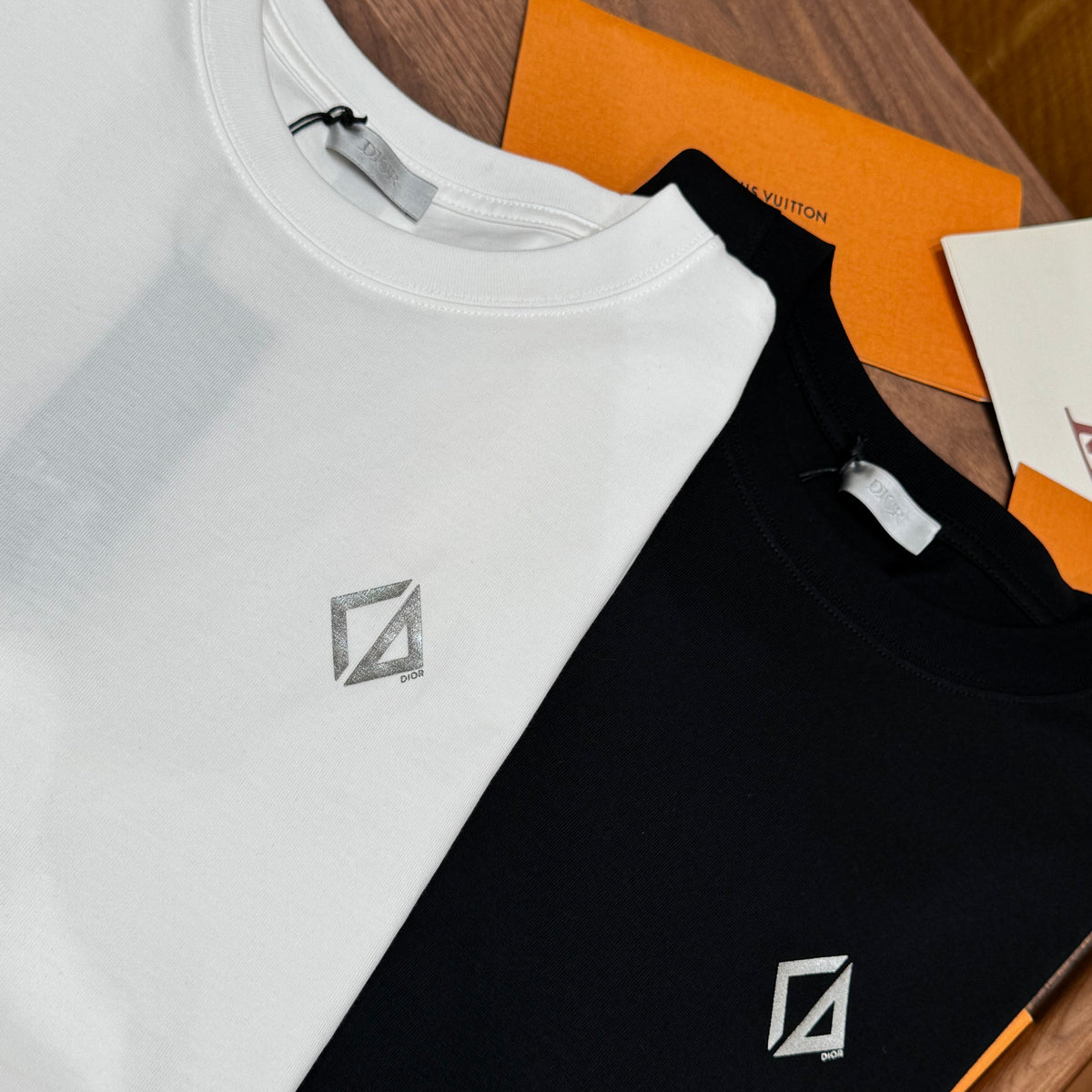CD T-SHIRT
