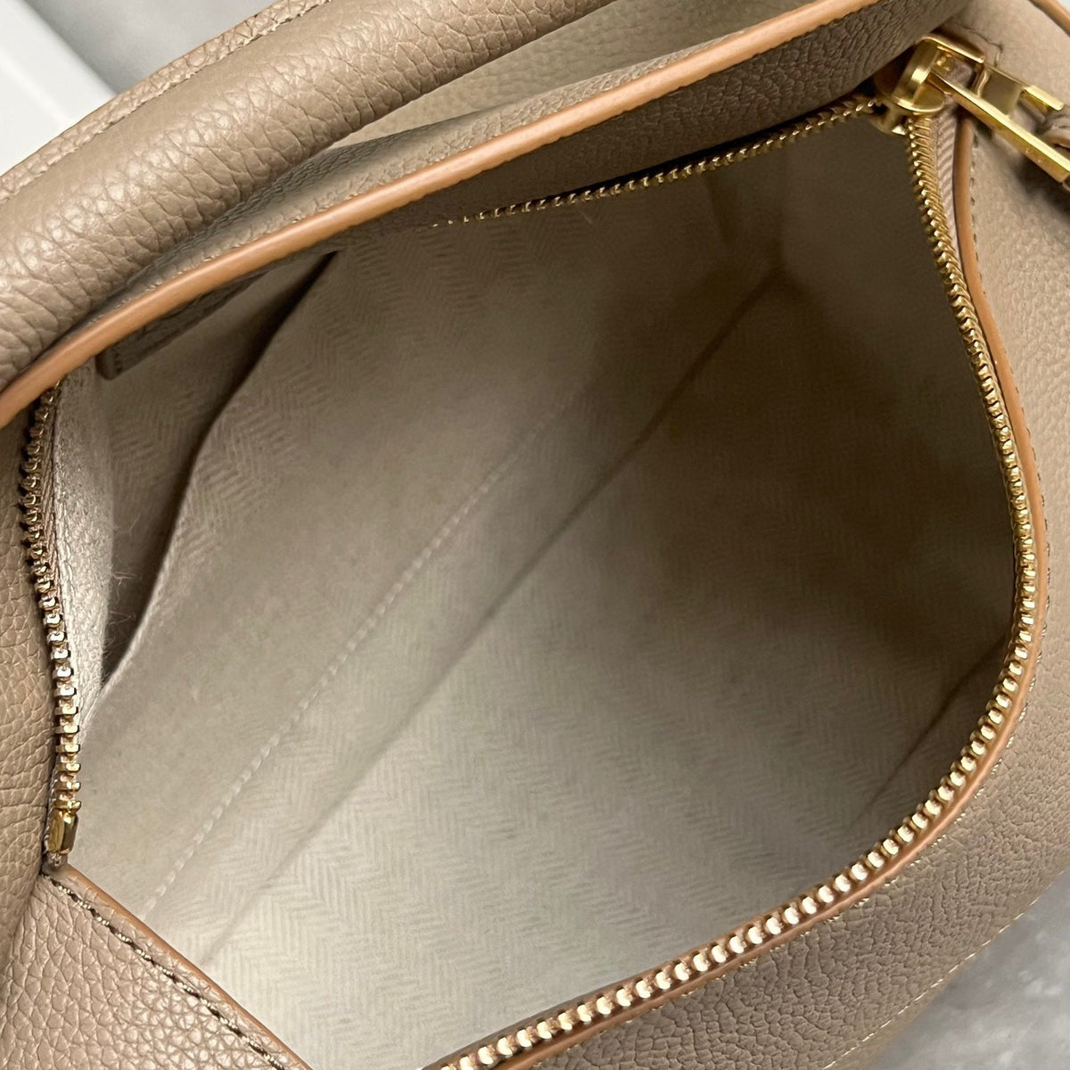 LOEW SMALL PUZZLE EDGE BAG